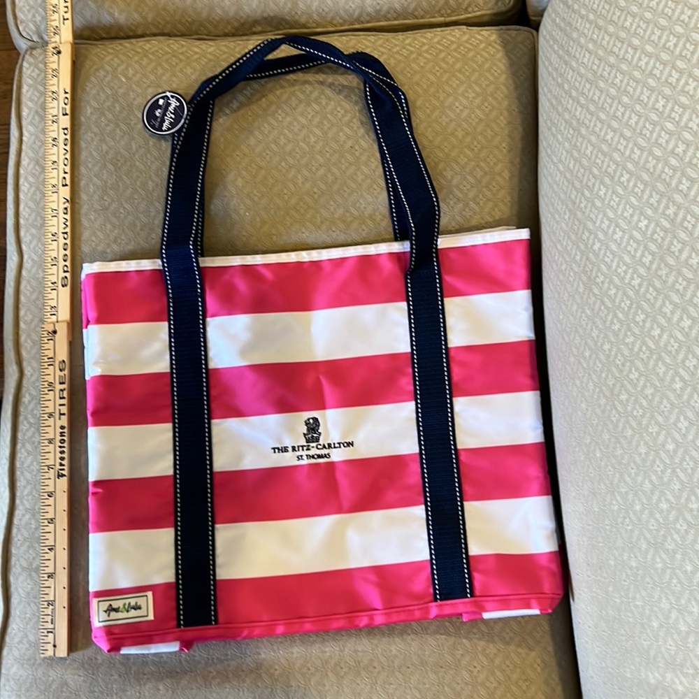How cute for a beach vacation! ☀️🌊🌴👙🏖️⛵️
